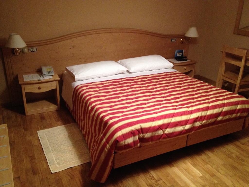 Albergo Garni Ajarnola Auronzo di Cadore Eksteriør bilde